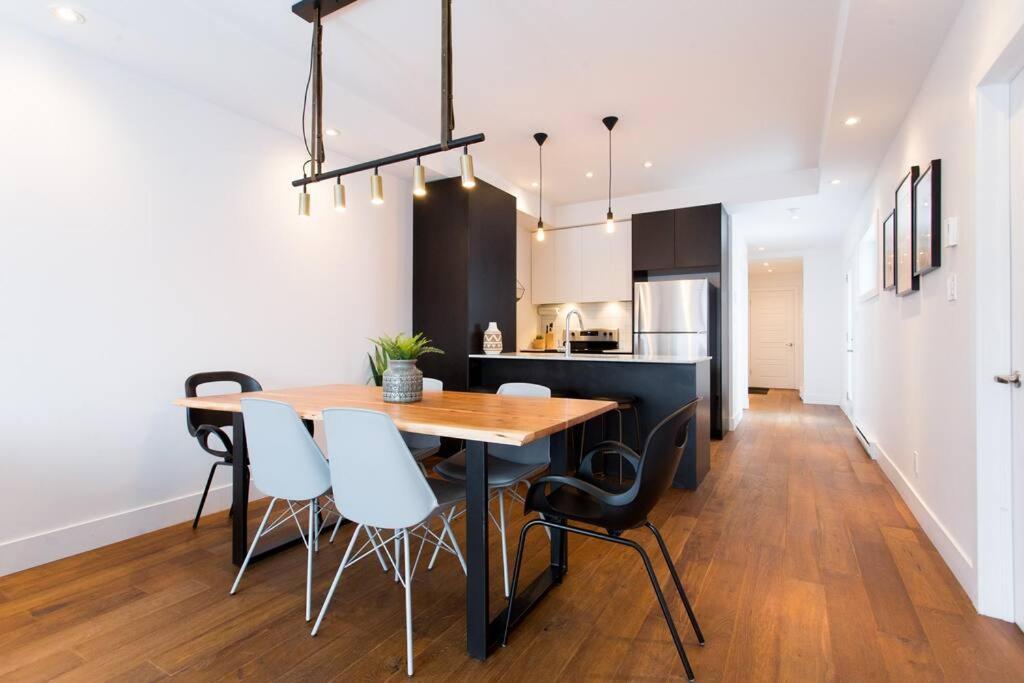 Sleek Condo In The Heart Of Little Italy By Den Stays Montréal Exteriör bild